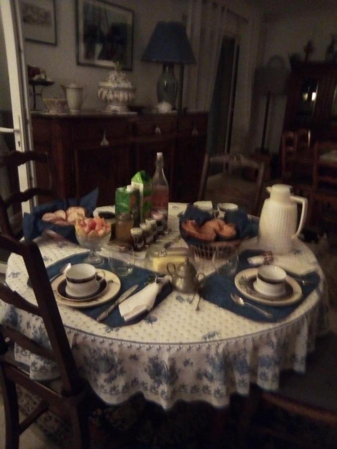 Bed and Breakfast Chez Régine et Grégoire Marsiglia Esterno foto